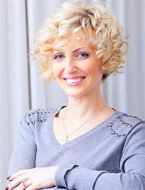 curly haircuts for older women|curly hairstyles for senior pictures.